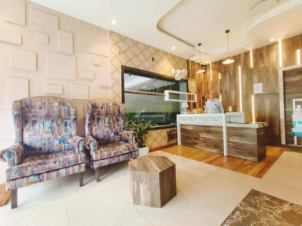 Hotel Ricky International Amritsar Exterior foto